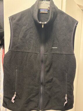 Patagonia Men's Large Black Synchilla Fleece Vest